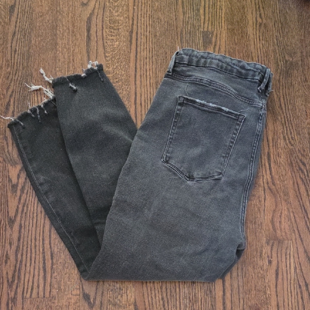 Good American Good Legs Cropped Skinny Jeans Black Raw Hem High Rise [20
